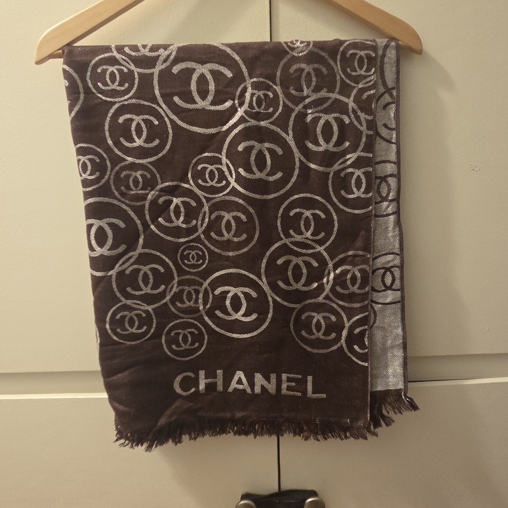 Chanel Brown and Silver Logo Scarf - Picture 8 of 8